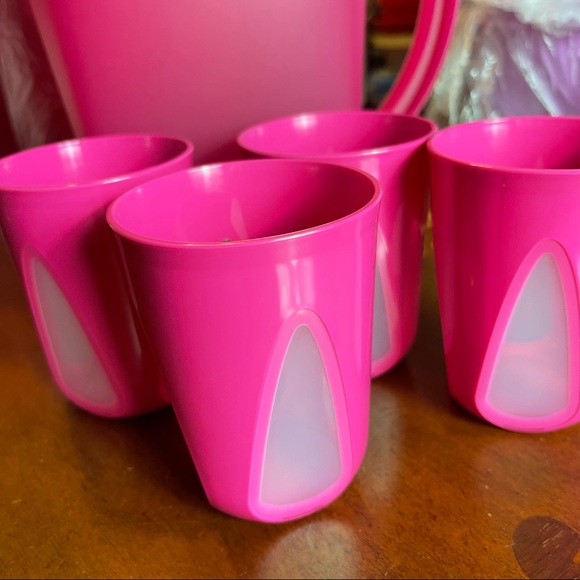 Tupperware Pitcher and Tumblers Set - Picture 2 of 8